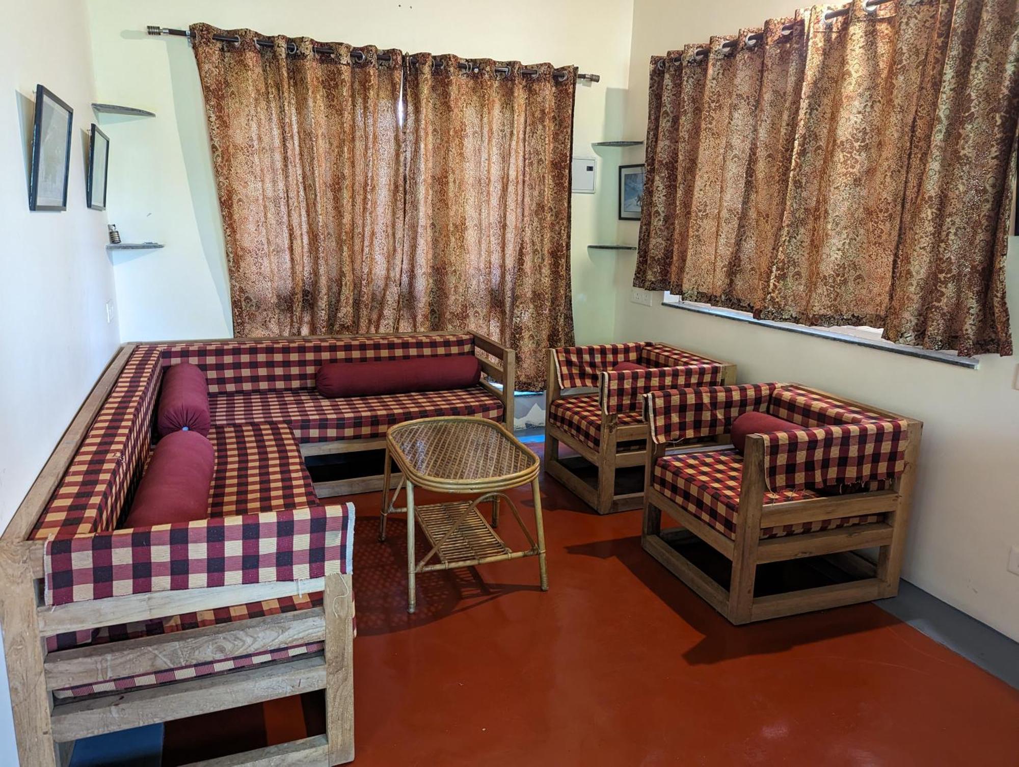 Ghar Homestay, Kotagiri Exteriör bild